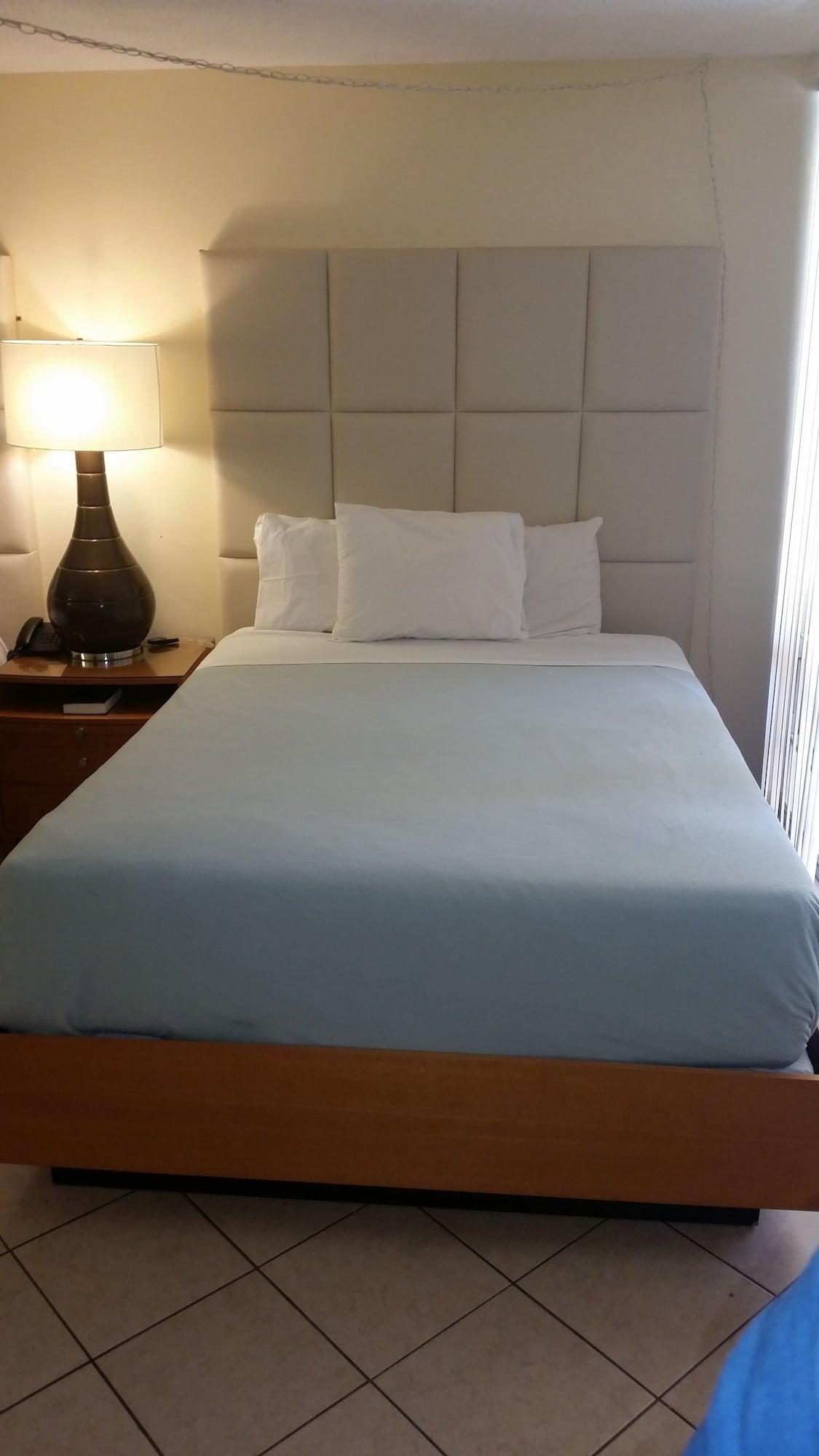 Ocean Mile Hotel Форт Лодърдейл Екстериор снимка