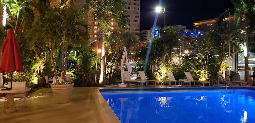 Ocean Mile Hotel Форт Лодърдейл Екстериор снимка